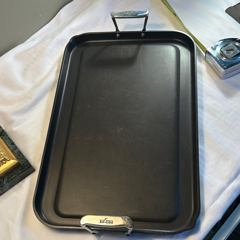 All-Clad Black Nonstick Griddle Pan with Stainless Handles